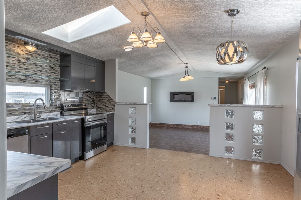 238 Borden Drive - HDR-10-1 at 238 Borden Drive, Range Lake, Yellowknife